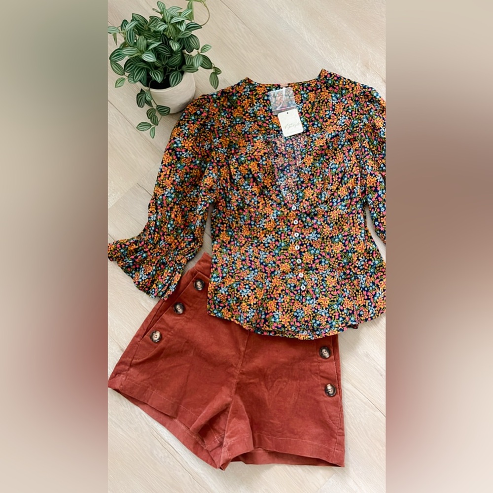 NWT Timing Corduroy Button Boho Shorts - Picture 2 of 6